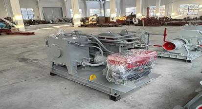 /uploads/image/2025/07/25/hydraulic-mooring-winch-91.jpg hydraulic-mooring-winch-91.jpg