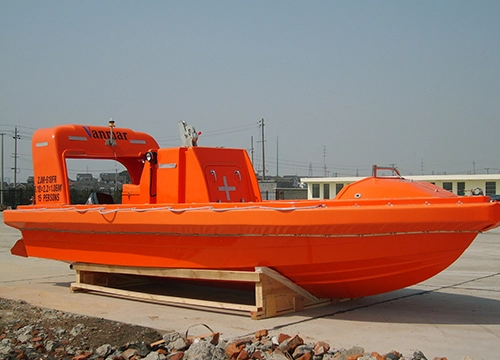 Lancha de rescate rápido rígida de PRFV (Rapid Rescue Boat, RRB)