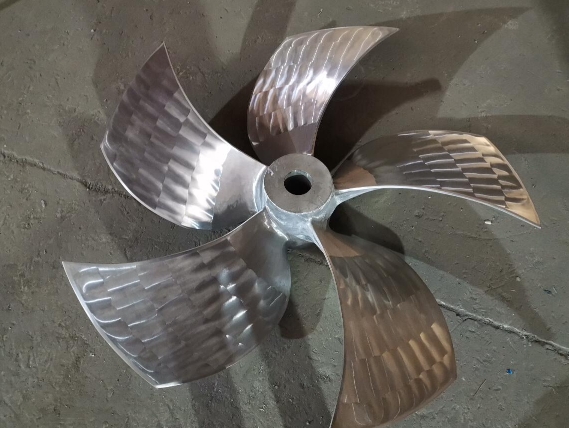 boat-stainless-steel-propeller3.jpg